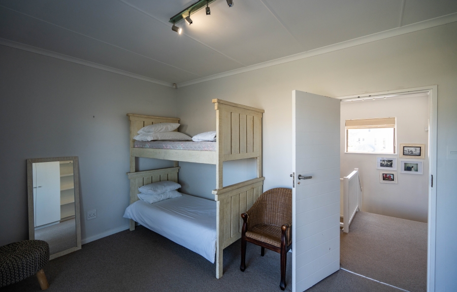 5 Bedroom Property for Sale in Royal Alfred Marina Eastern Cape